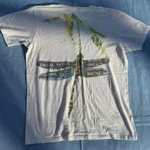 Travis Scott, seeing is believing t-shirt from DAMN. tour w/ Travis Scott